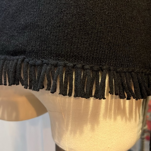 Magaschoni cashmere black fringe sweater - Picture 7 of 7